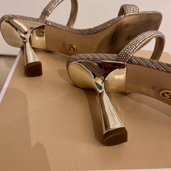 Micheal Kors Evening Gold Glitter Strap Sandals - Picture 4 of 6